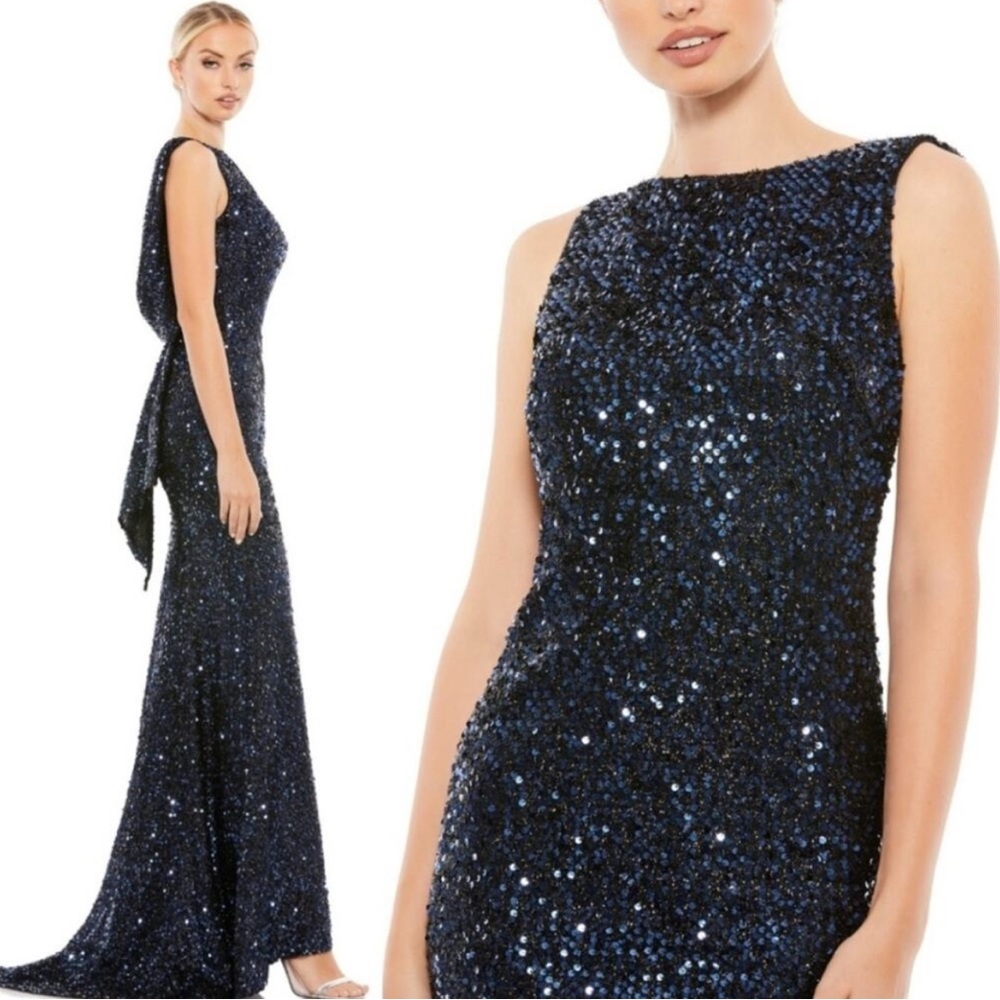 Elegant Navy Sequin Gown